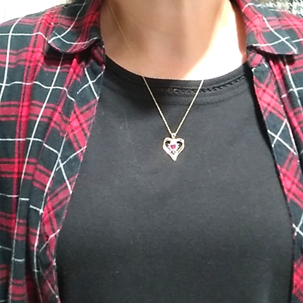 10kt Yellow Gold Diamond Ruby Heart Pendant W Original 10kt Gold Chain 20" - Picture 2 of 11